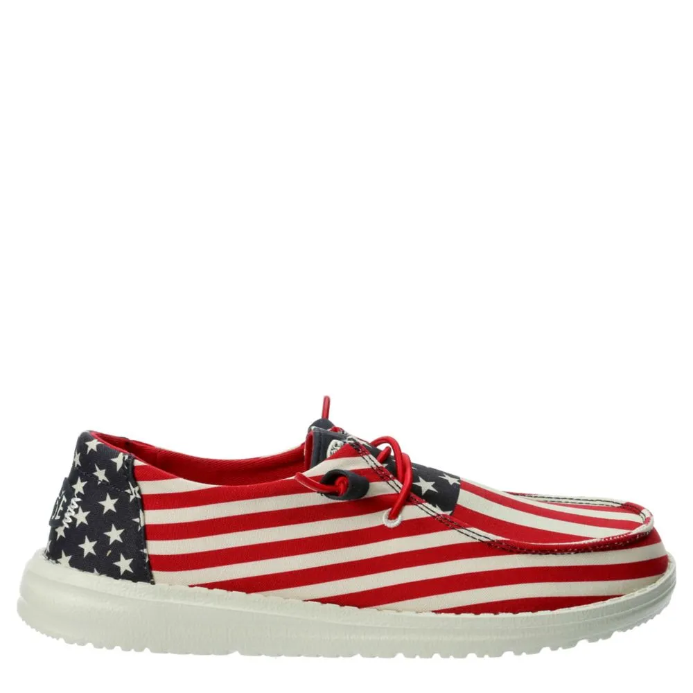 HEYDUDE  WOMENS WENDY AMERICANA SLIP ON SNEAKER