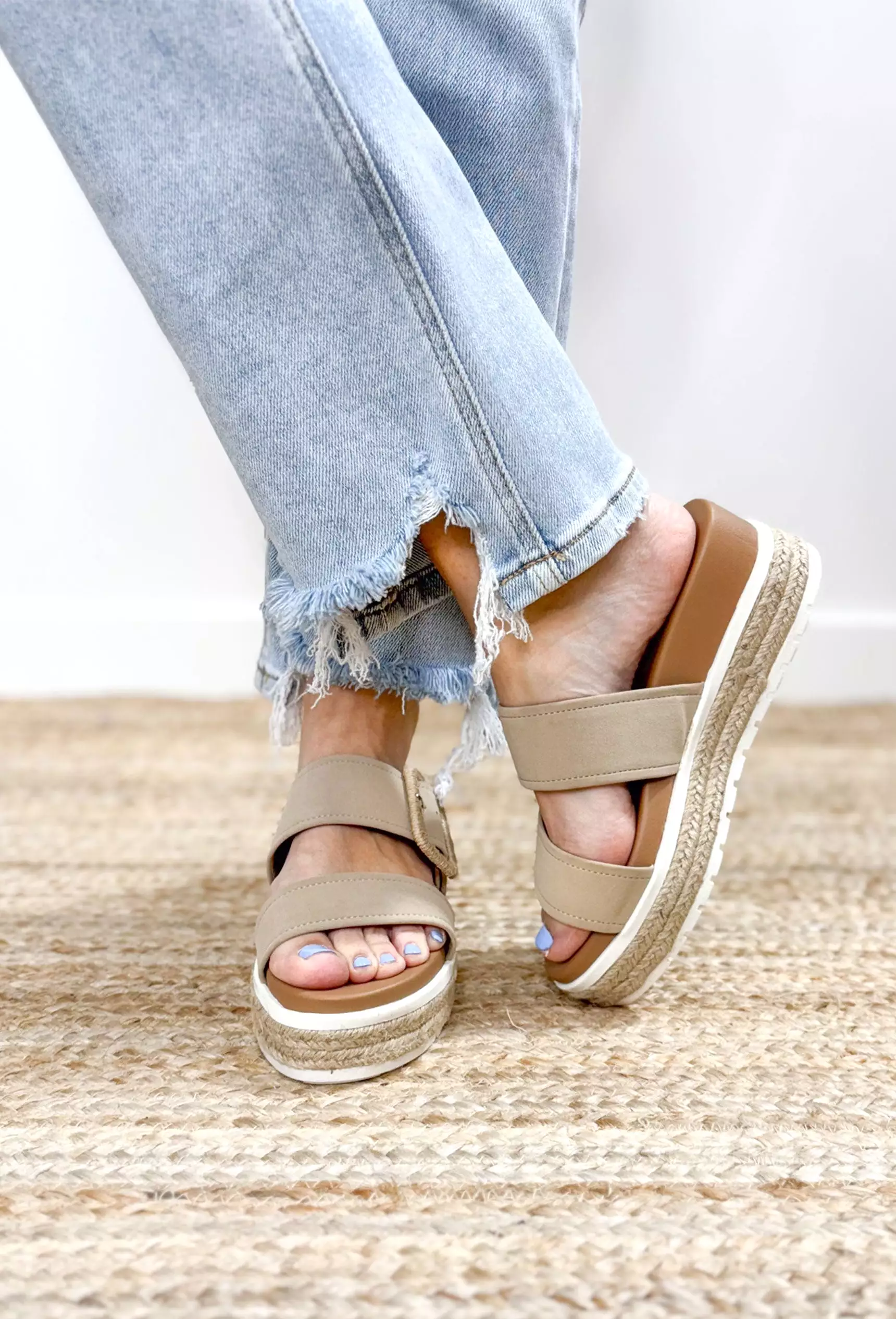 Kenzy Platform Sandals