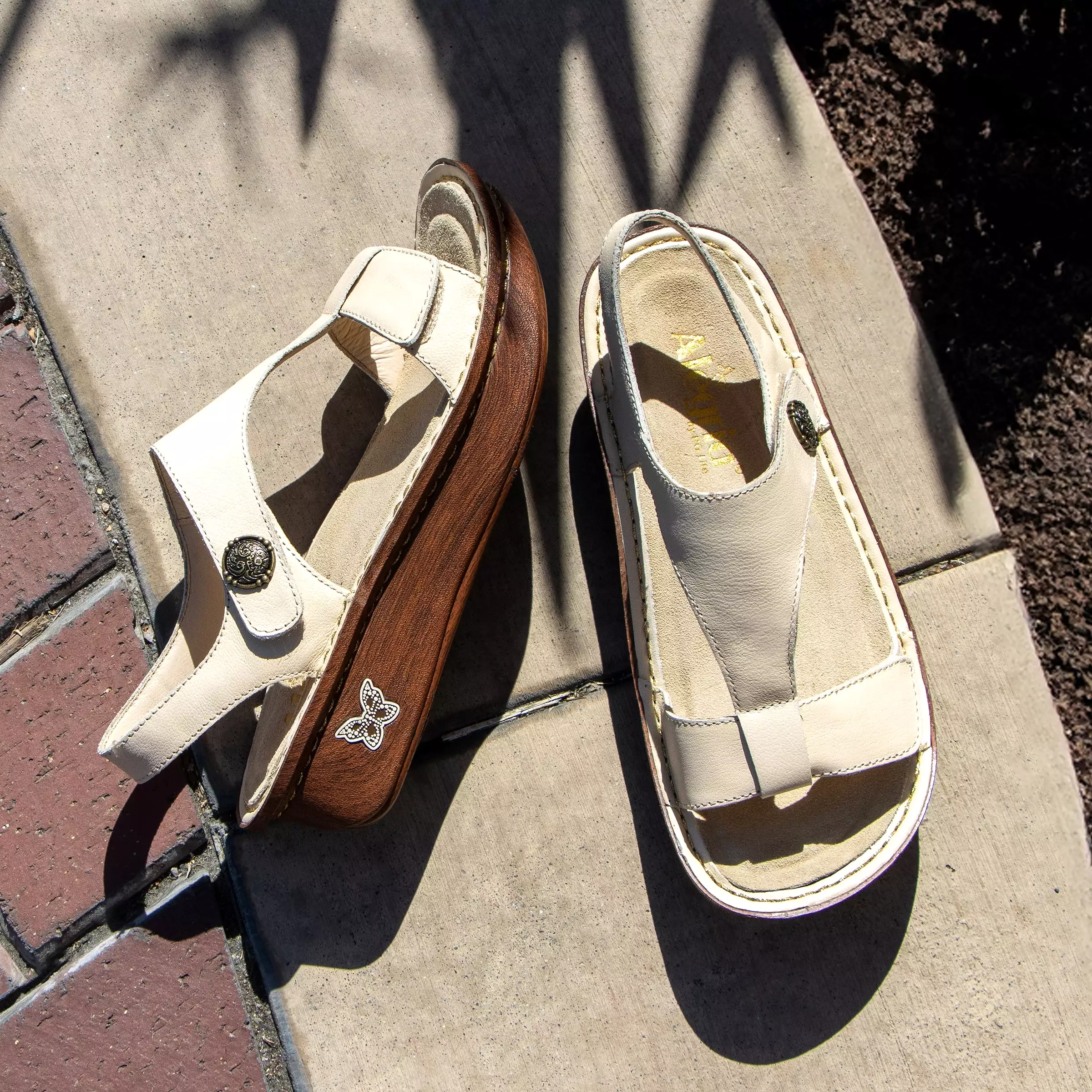 Kerri Ivory Sandal