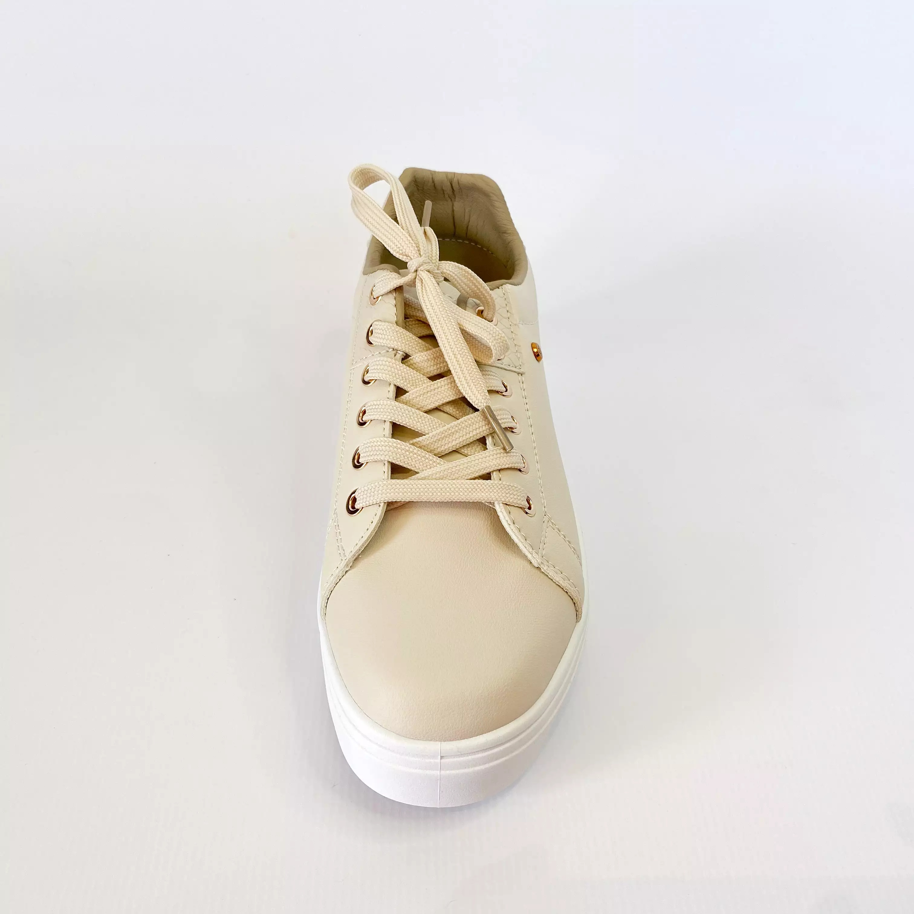 KG beige sneaker