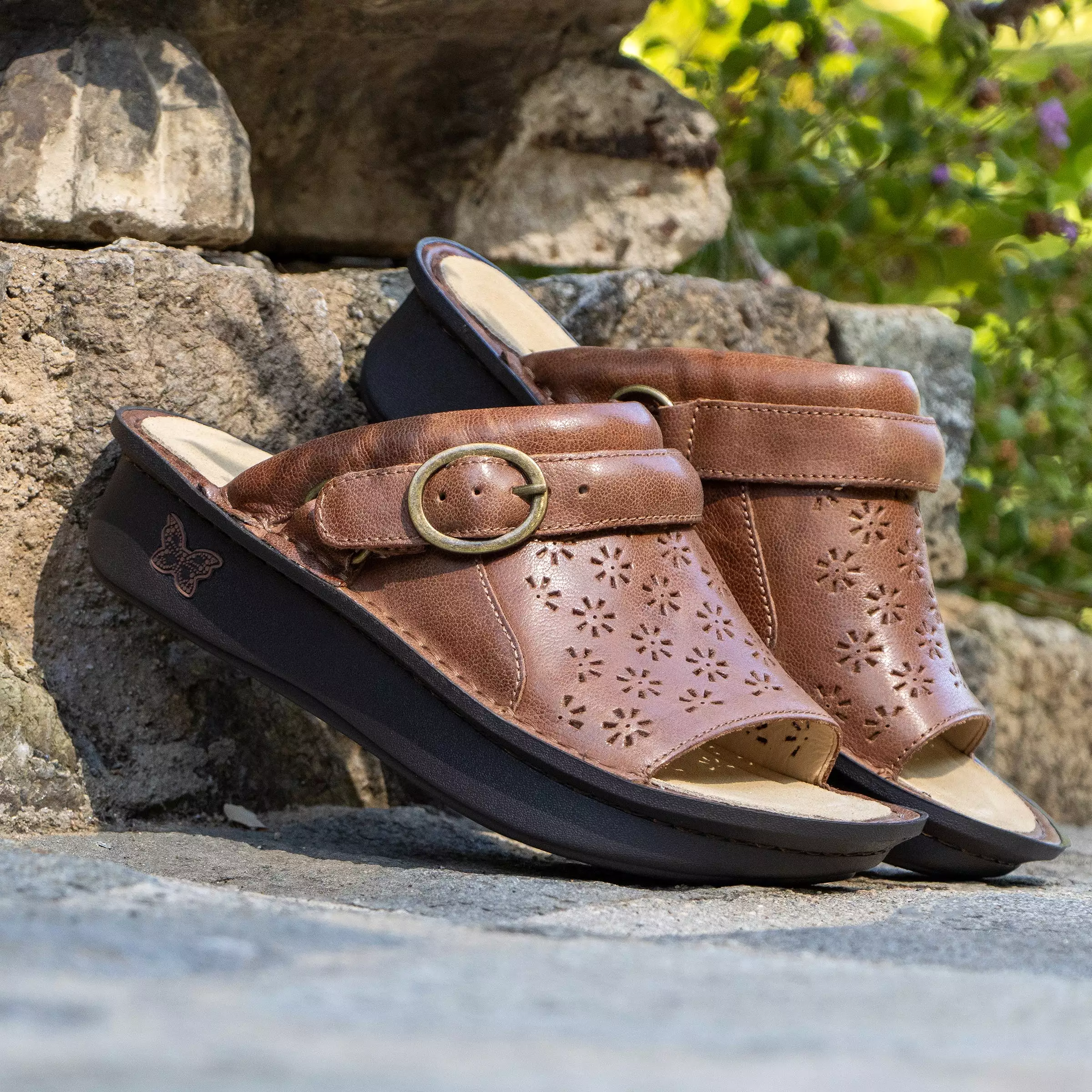 Klover Walnut Sandal